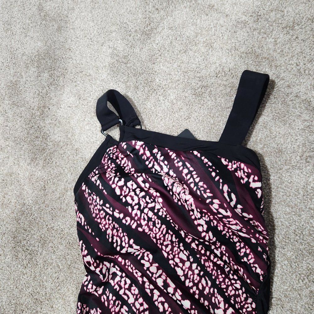 Women's UPF 50 Asymmetrical Shoulder One Piece Swimsuit - Aqua Green - Picture 4 of 6